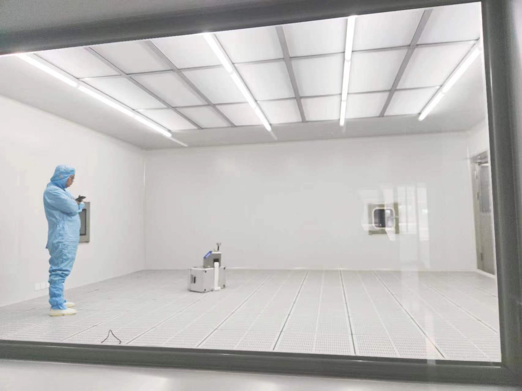 百級潔凈實驗室潔凈度檢測中 百級潔凈實驗室潔凈度檢測中